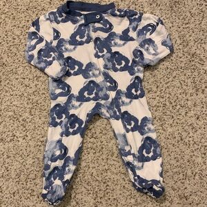 Burt’s Bees Newborn onesie sleeper footie PJs
